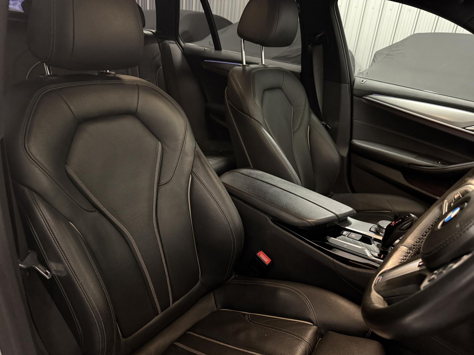 BMW 5 Series 3.0 530d M Sport Touring 5dr Diesel Auto xDrive Euro 6 (s/s) (265 ps)