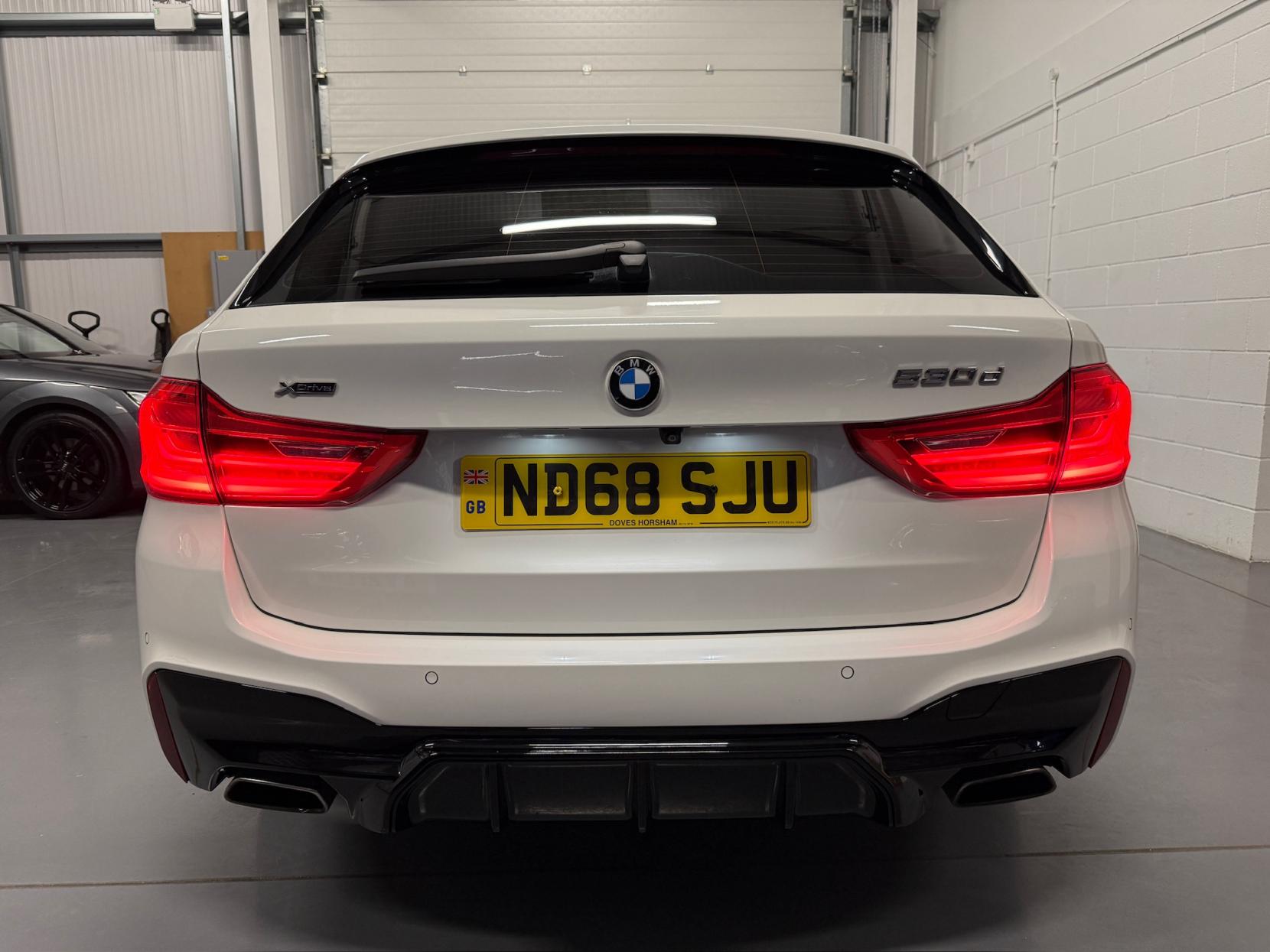 BMW 5 Series 3.0 530d M Sport Touring 5dr Diesel Auto xDrive Euro 6 (s/s) (265 ps)