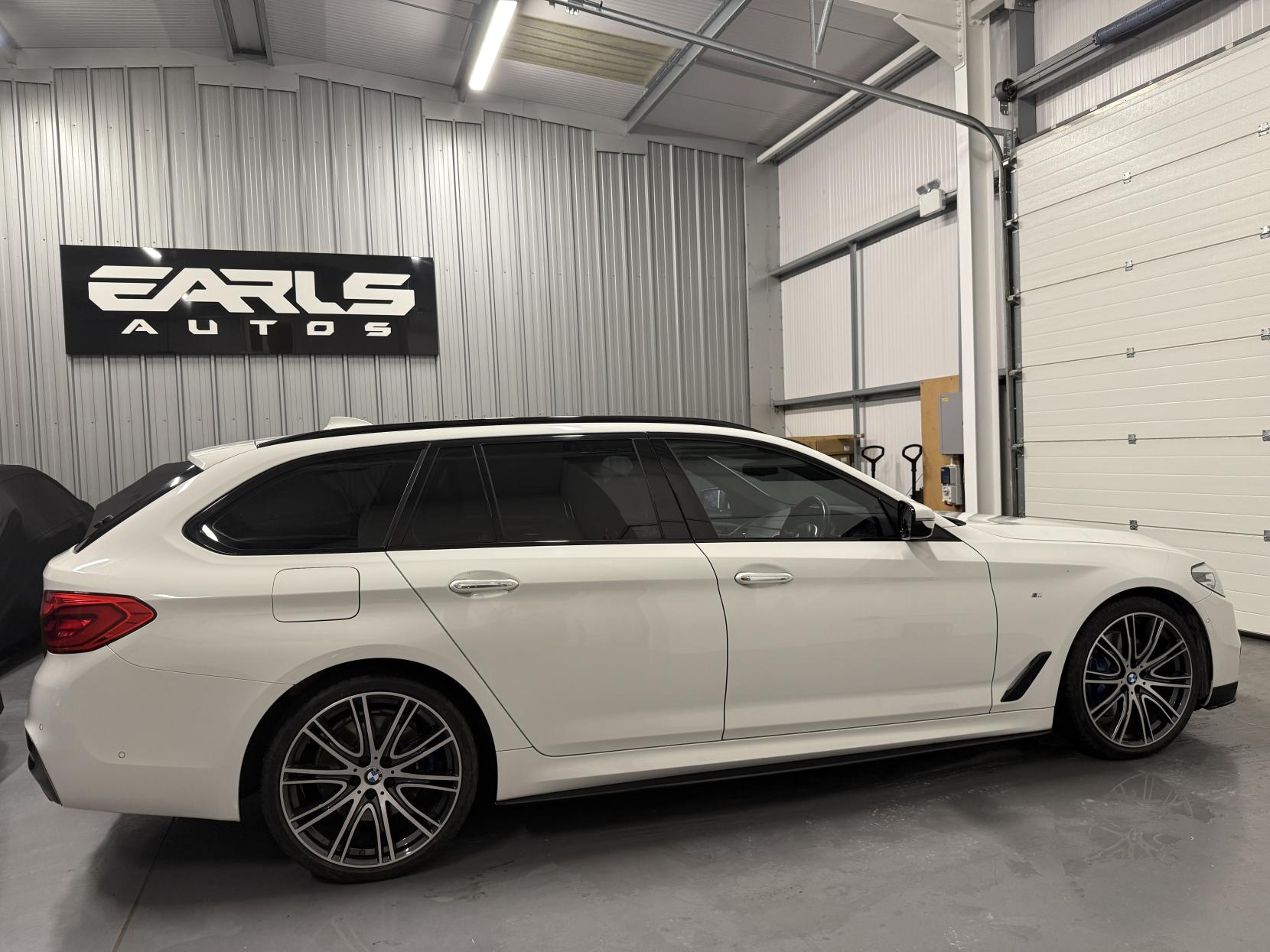 BMW 5 Series 3.0 530d M Sport Touring 5dr Diesel Auto xDrive Euro 6 (s/s) (265 ps)