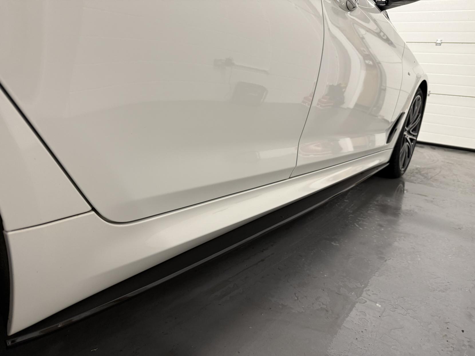 BMW 5 Series 3.0 530d M Sport Touring 5dr Diesel Auto xDrive Euro 6 (s/s) (265 ps)