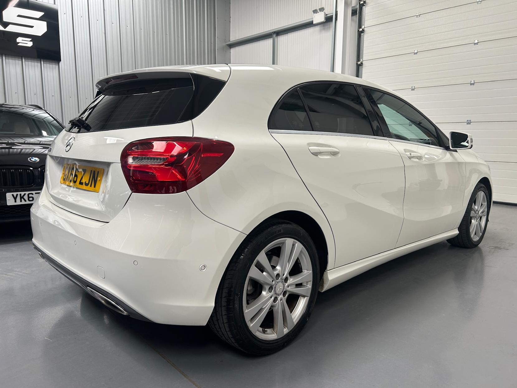 Mercedes-Benz A Class 1.6 A180 Sport (Premium) Hatchback 5dr Petrol 7G-DCT Euro 6 (s/s) (122 ps)