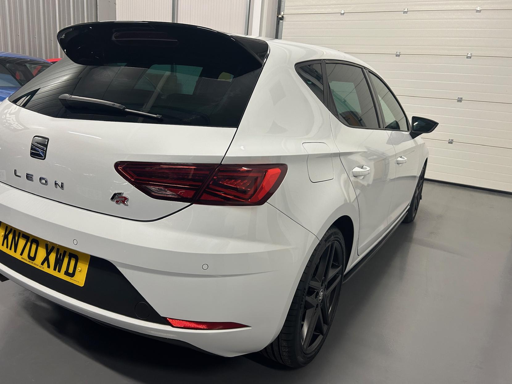 SEAT Leon 1.5 TSI EVO FR Black Edition Hatchback 5dr Petrol DSG Euro 6 (s/s) (150 ps)