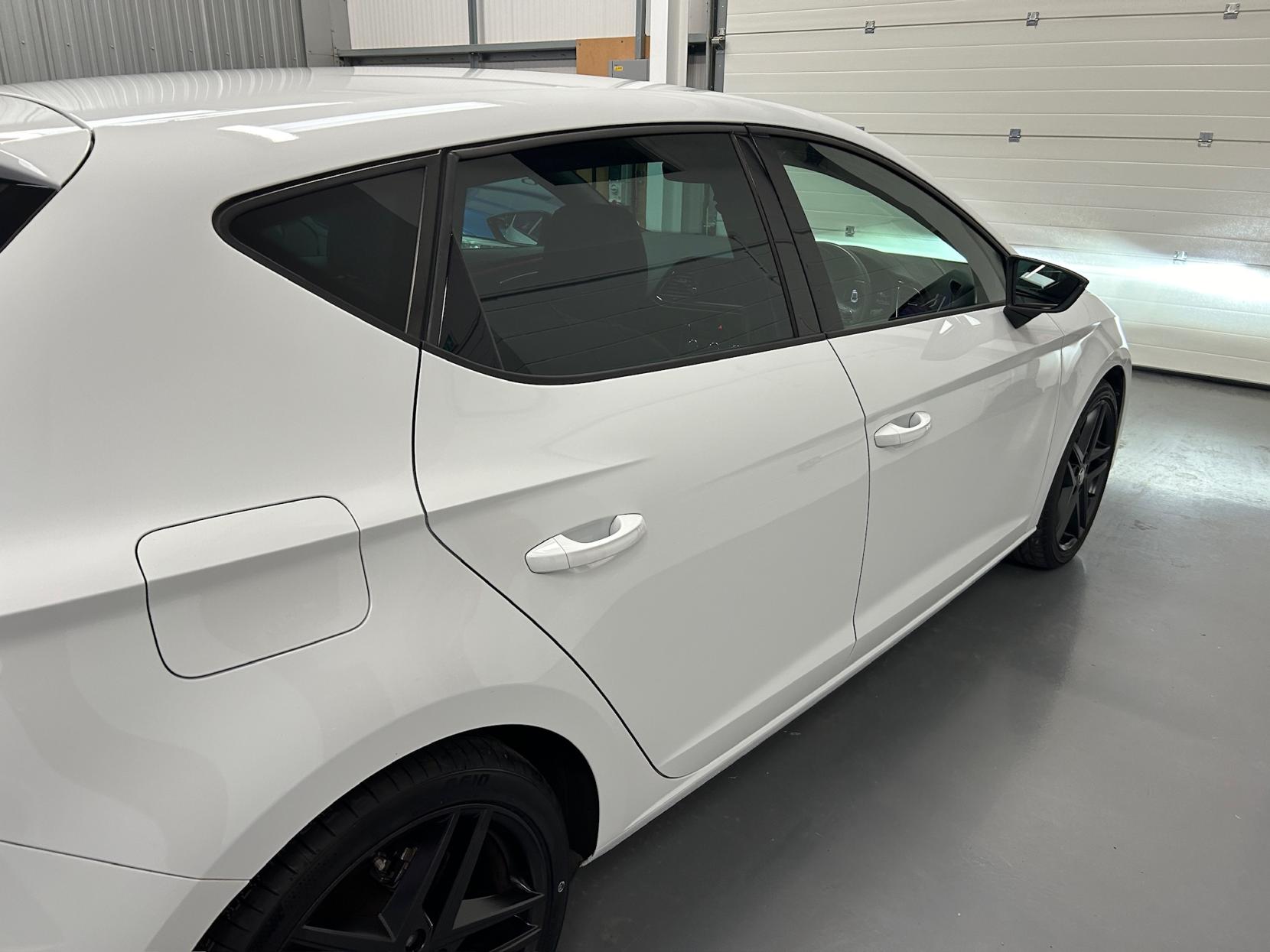 SEAT Leon 1.5 TSI EVO FR Black Edition Hatchback 5dr Petrol DSG Euro 6 (s/s) (150 ps)