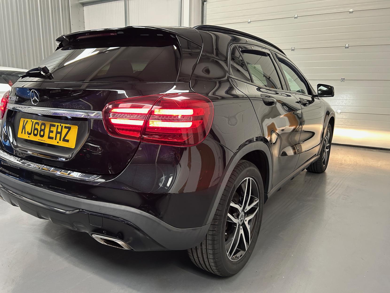Mercedes-Benz GLA 1.6 GLA180 Urban Edition SUV 5dr Petrol Manual Euro 6 (s/s) (122 ps)