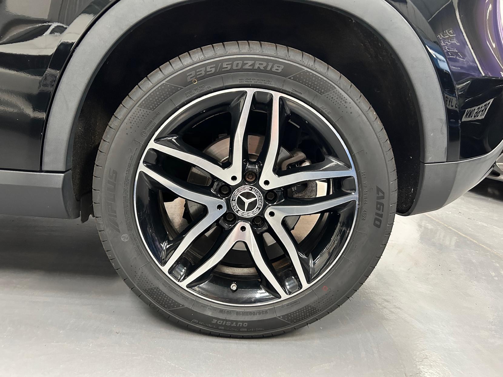 Mercedes-Benz GLA 1.6 GLA180 Urban Edition SUV 5dr Petrol Manual Euro 6 (s/s) (122 ps)