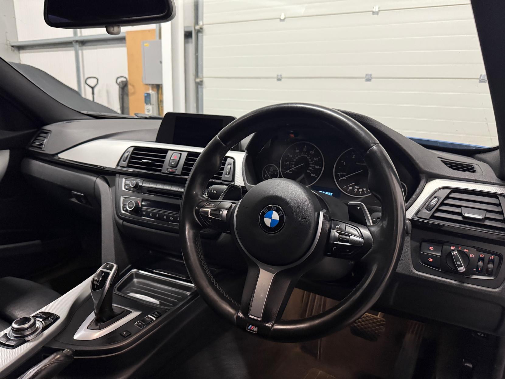 BMW 3 Series 3.0 330d BluePerformance M Sport Touring 5dr Diesel Auto Euro 6 (s/s) (258 ps)