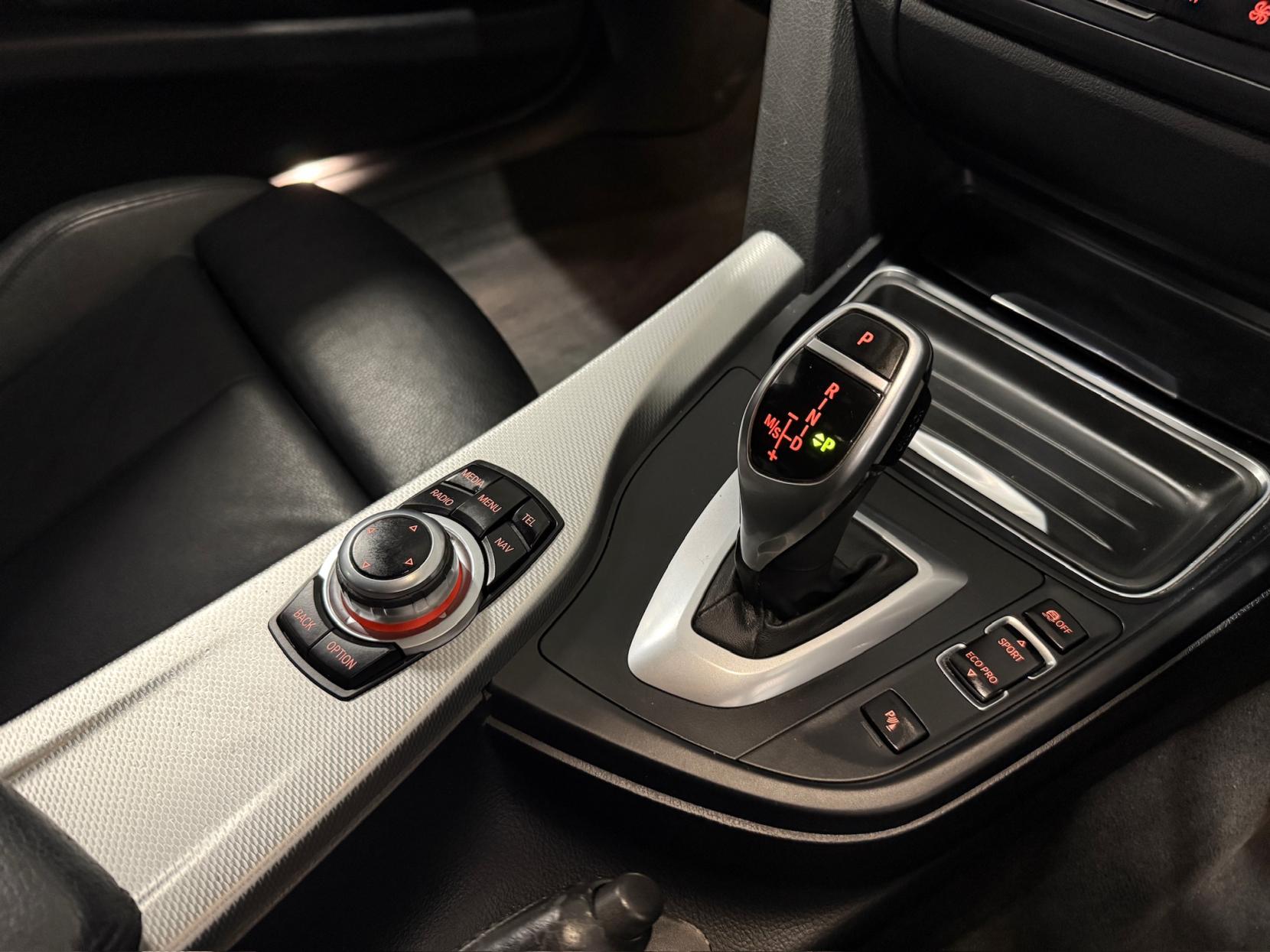 BMW 3 Series 3.0 330d BluePerformance M Sport Touring 5dr Diesel Auto Euro 6 (s/s) (258 ps)