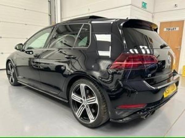 Volkswagen Golf 2.0 TSI BlueMotion Tech R Hatchback 5dr Petrol DSG 4Motion Euro 6 (s/s) (310 ps)
