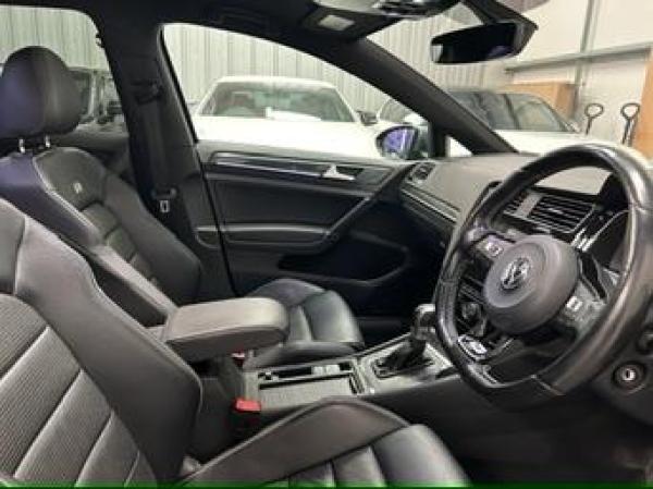Volkswagen Golf 2.0 TSI BlueMotion Tech R Hatchback 5dr Petrol DSG 4Motion Euro 6 (s/s) (310 ps)