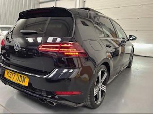 Volkswagen Golf 2.0 TSI BlueMotion Tech R Hatchback 5dr Petrol DSG 4Motion Euro 6 (s/s) (310 ps)