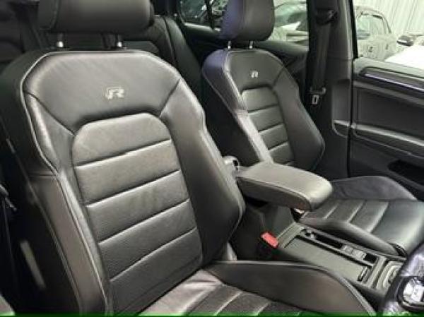 Volkswagen Golf 2.0 TSI BlueMotion Tech R Hatchback 5dr Petrol DSG 4Motion Euro 6 (s/s) (310 ps)