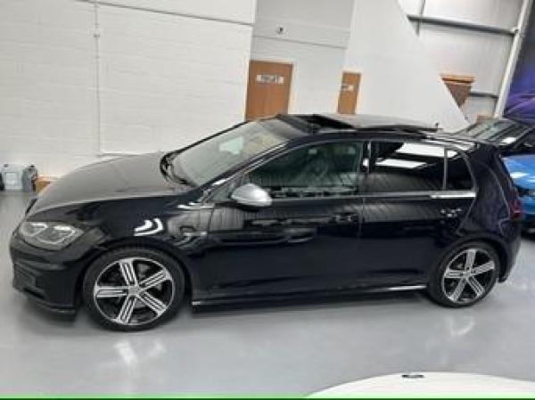 Volkswagen Golf 2.0 TSI BlueMotion Tech R Hatchback 5dr Petrol DSG 4Motion Euro 6 (s/s) (310 ps)