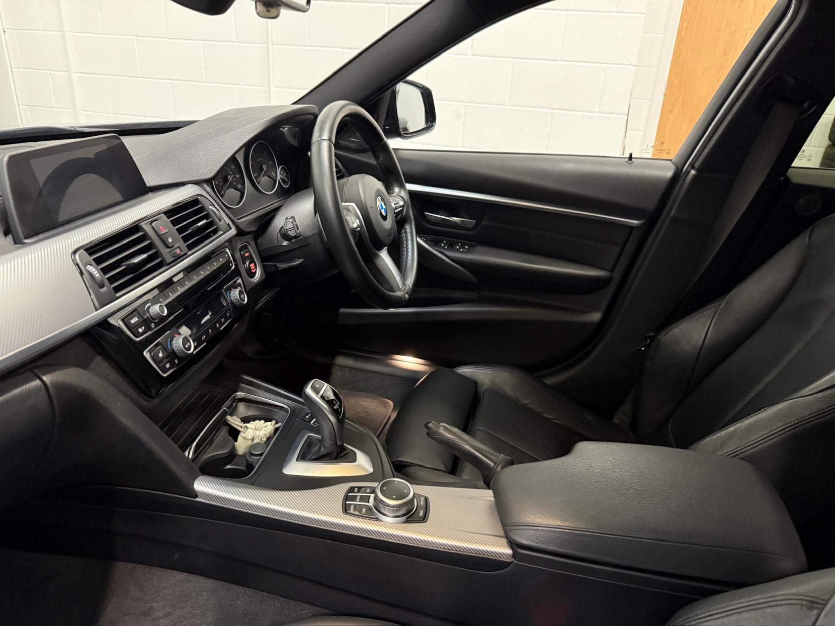 BMW 3 Series 2.0 320d M Sport Shadow Edition Saloon 4dr Diesel Auto Euro 6 (s/s) (190 ps)